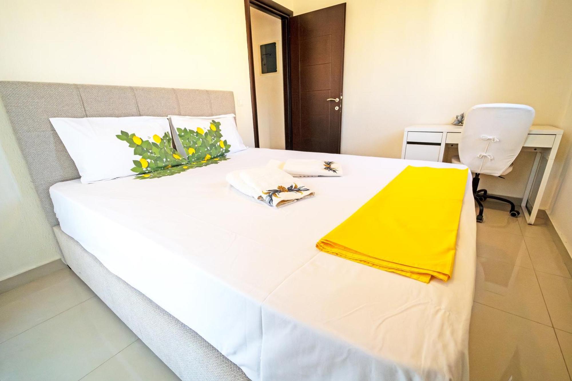 Luxury And Sunny Apartment 250 Mts From The Beach!! Peraia  Exterior photo
